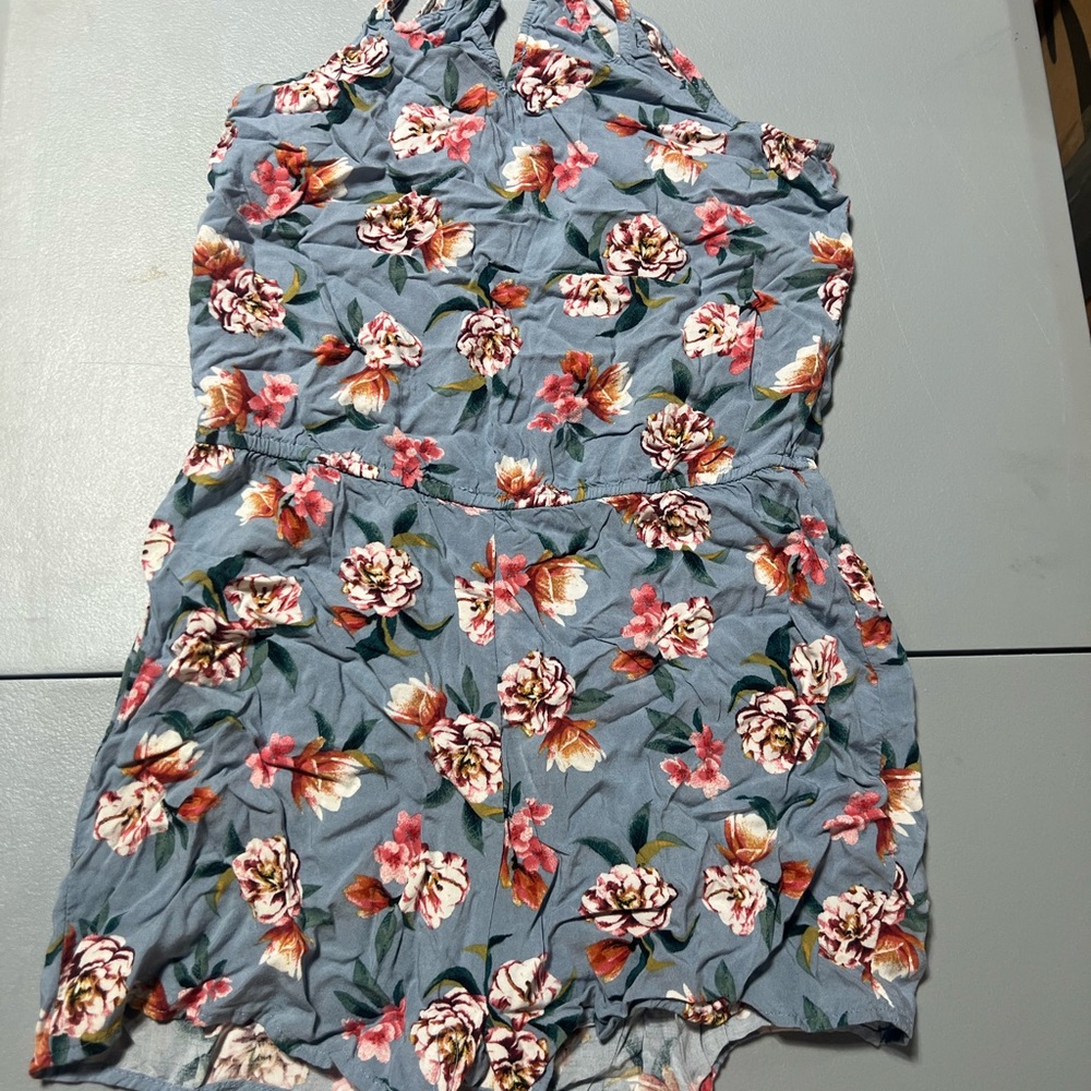 Floral Sleeveless Women's Top